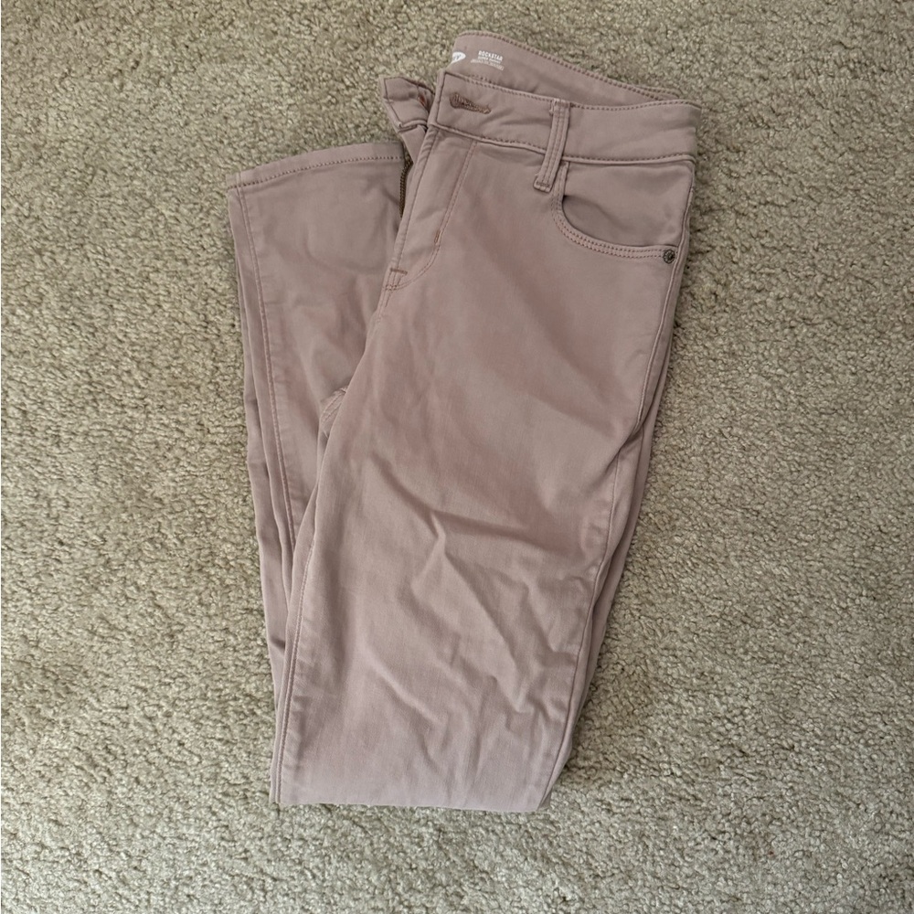Old Navy Rockstar Warm Lined Blush Skinny Jeans. Stretchy